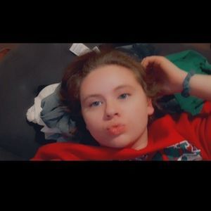 Meet your Posher, Tori